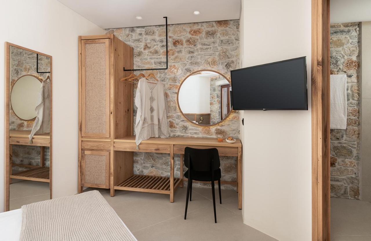 The Authentic Village Boutique Hotel Khóra Sfakíon エクステリア 写真